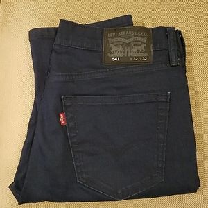 Blue Levi's 541 Jeans